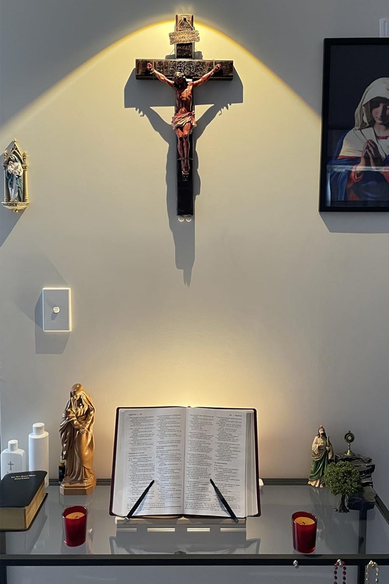 Realistic Crucifix Wall Decor — Catholic Devotional Art