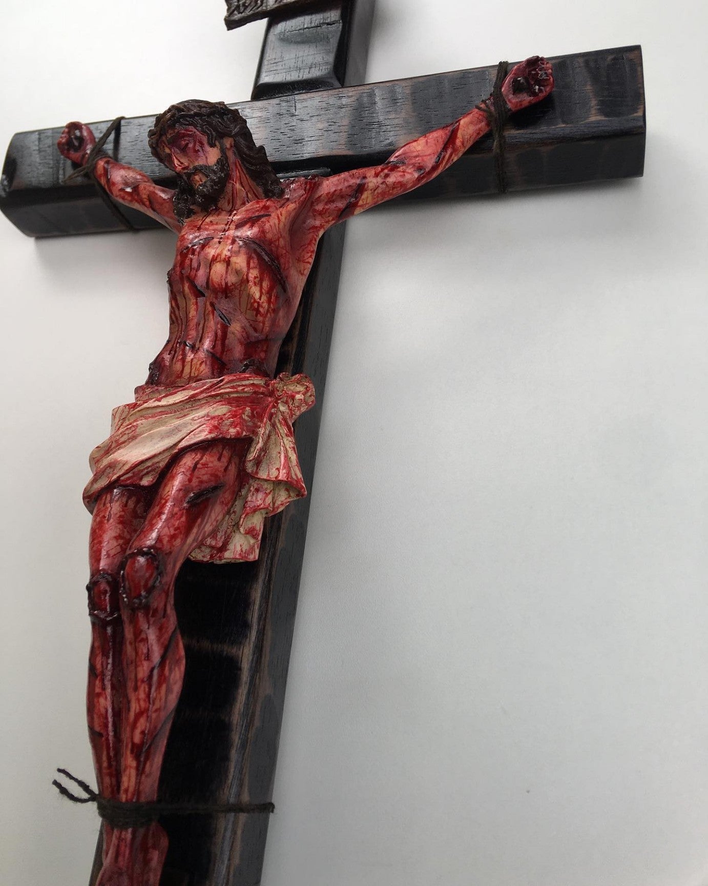 Realistic Crucifix Wall Decor — Christian Home or Prayer Space