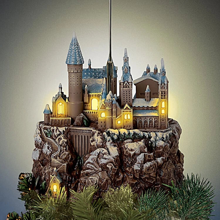 Hogwarts Castle Table Lamp with Illuminated Windows